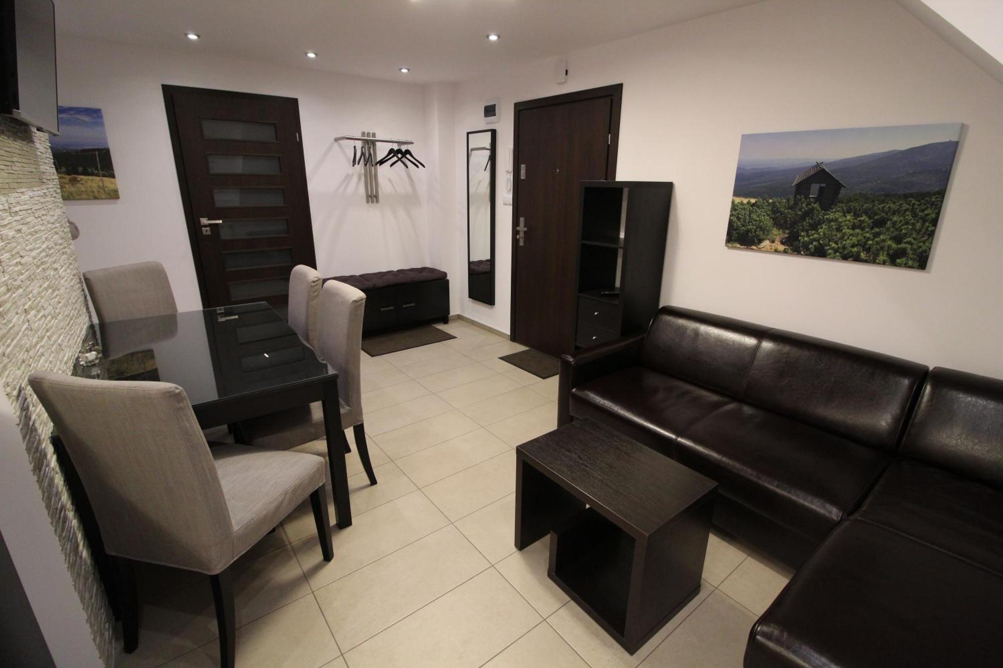 Apartament Krokus Szklarska ชกลาร์สกา ปอเรมบา ภายนอก รูปภาพ