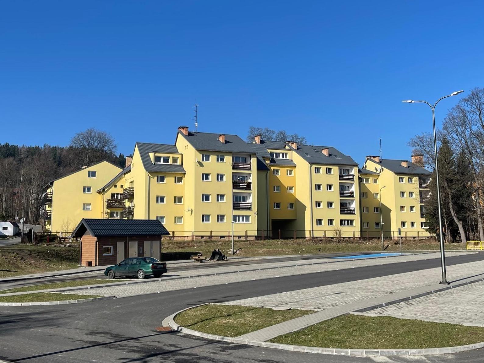 Apartament Krokus Szklarska ชกลาร์สกา ปอเรมบา ภายนอก รูปภาพ